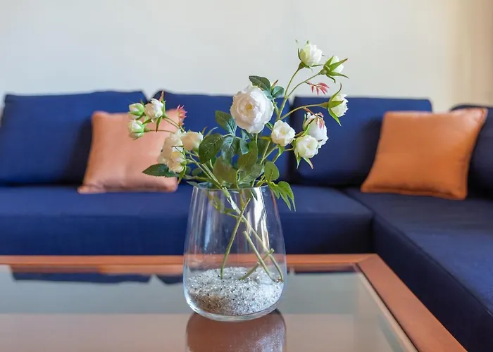 Costa Lago Apartment